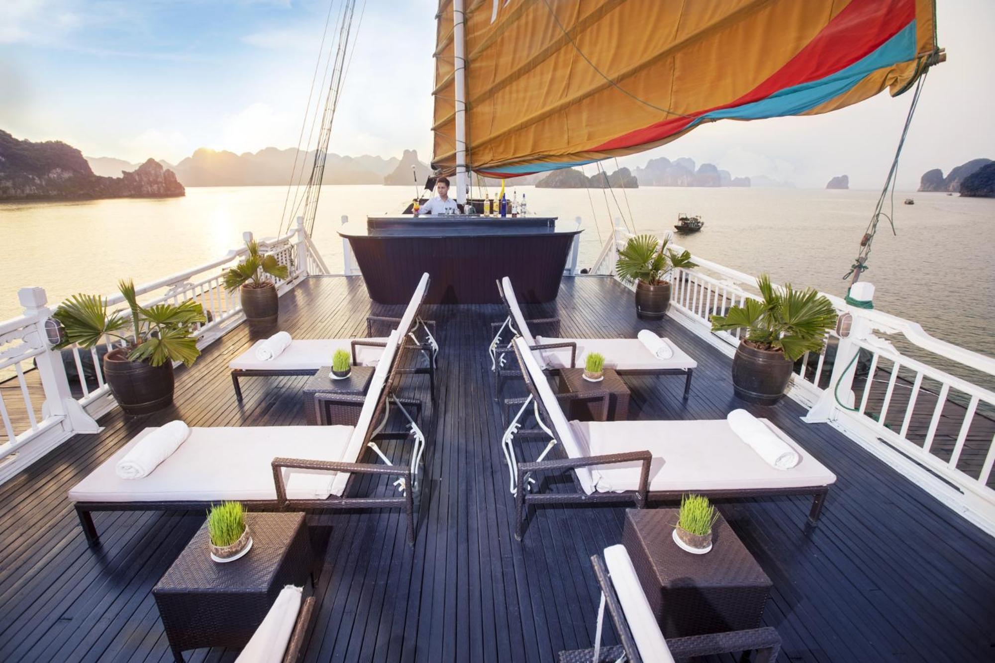 Hera Boutique Cruise Ha Long Bay Eksteriør bilde