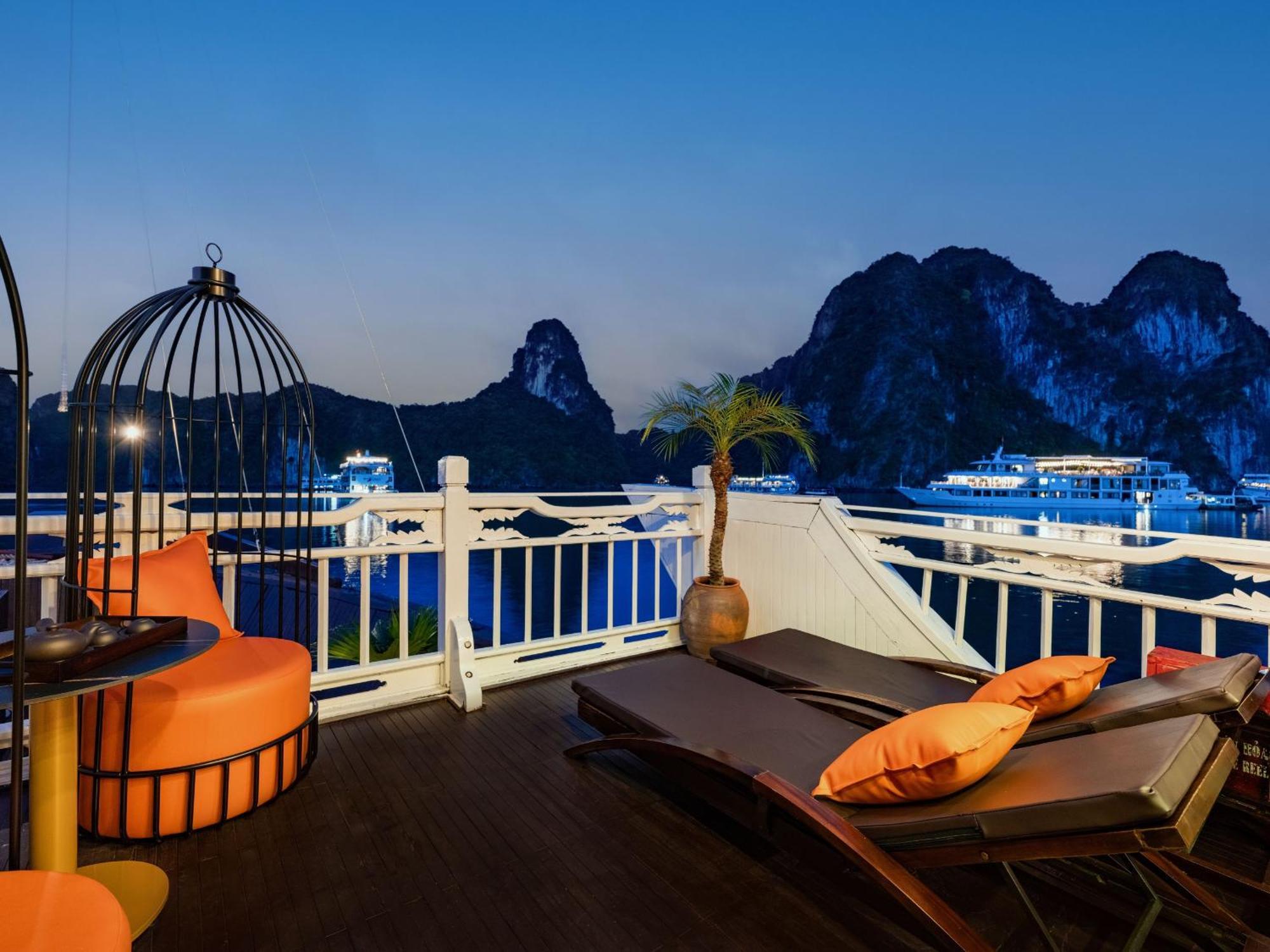 Hera Boutique Cruise Ha Long Bay Eksteriør bilde