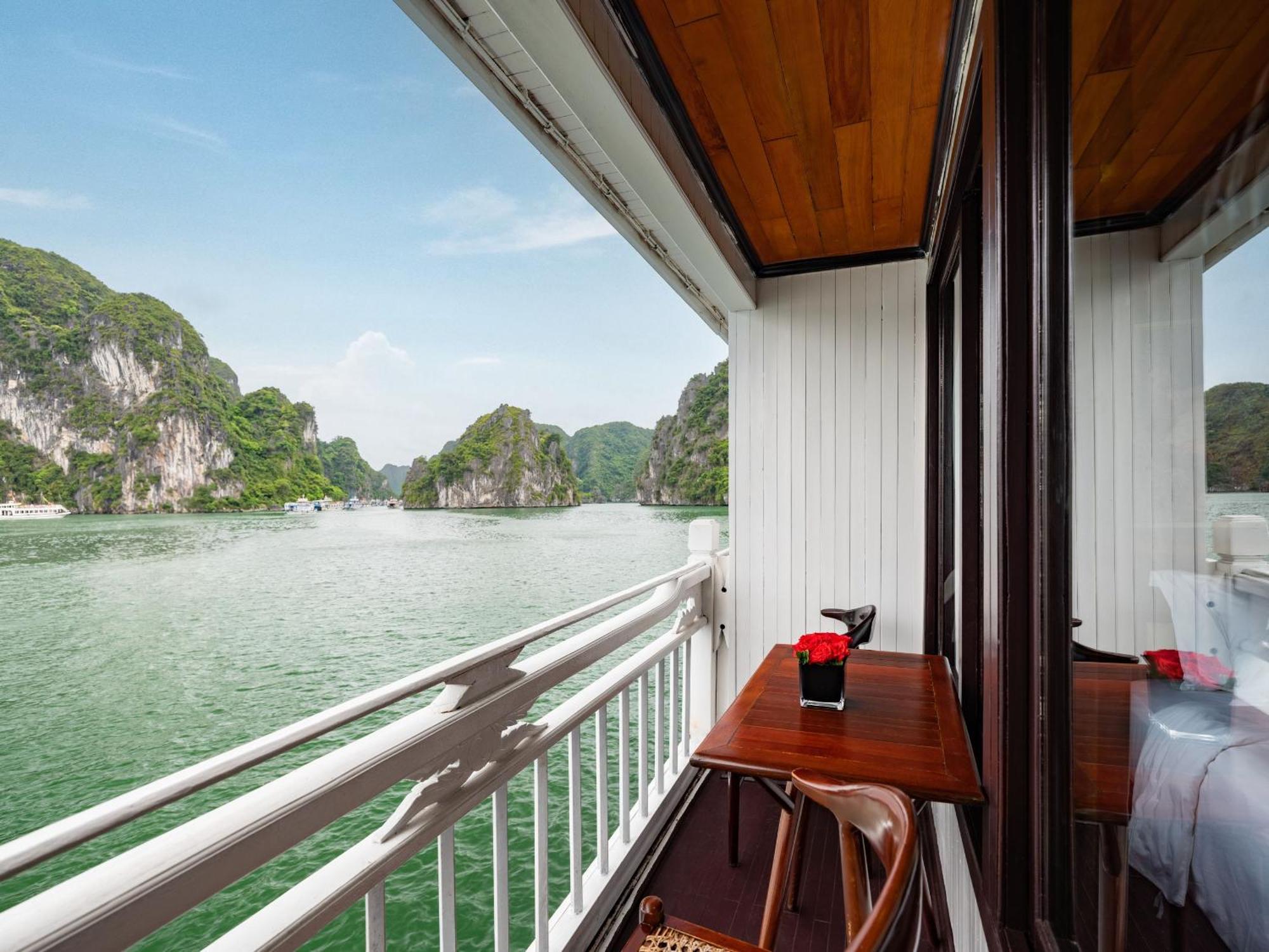 Hera Boutique Cruise Ha Long Bay Eksteriør bilde