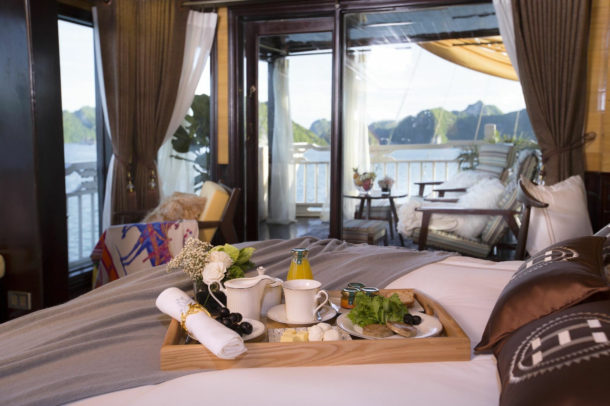 Hera Boutique Cruise Ha Long Bay Eksteriør bilde